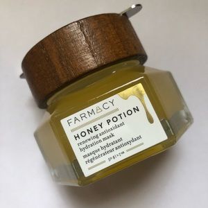 Farmacy Honey Potion